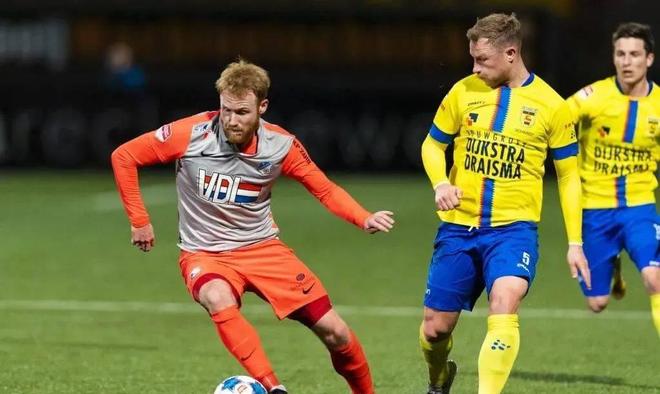 尼修斯与阿 尼修斯与阿